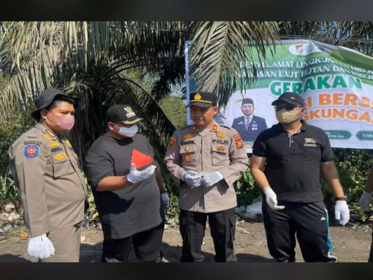 Pemkab Kampar Dukung dan berikan Apresiasi Gerakan Aksi Bersih Lingkungan di Kota Garo Tapung Hilir